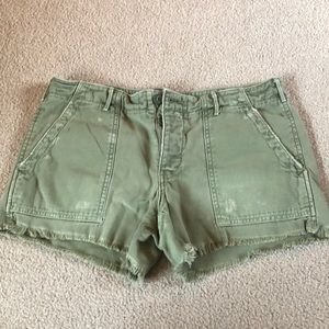 American Eagle Olive Green Shorts. Sz 6